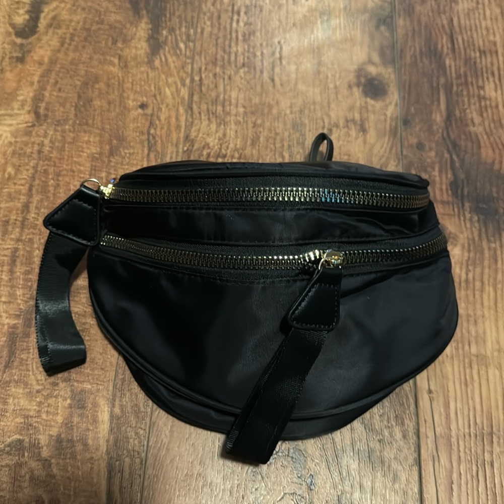 Crossbody bag